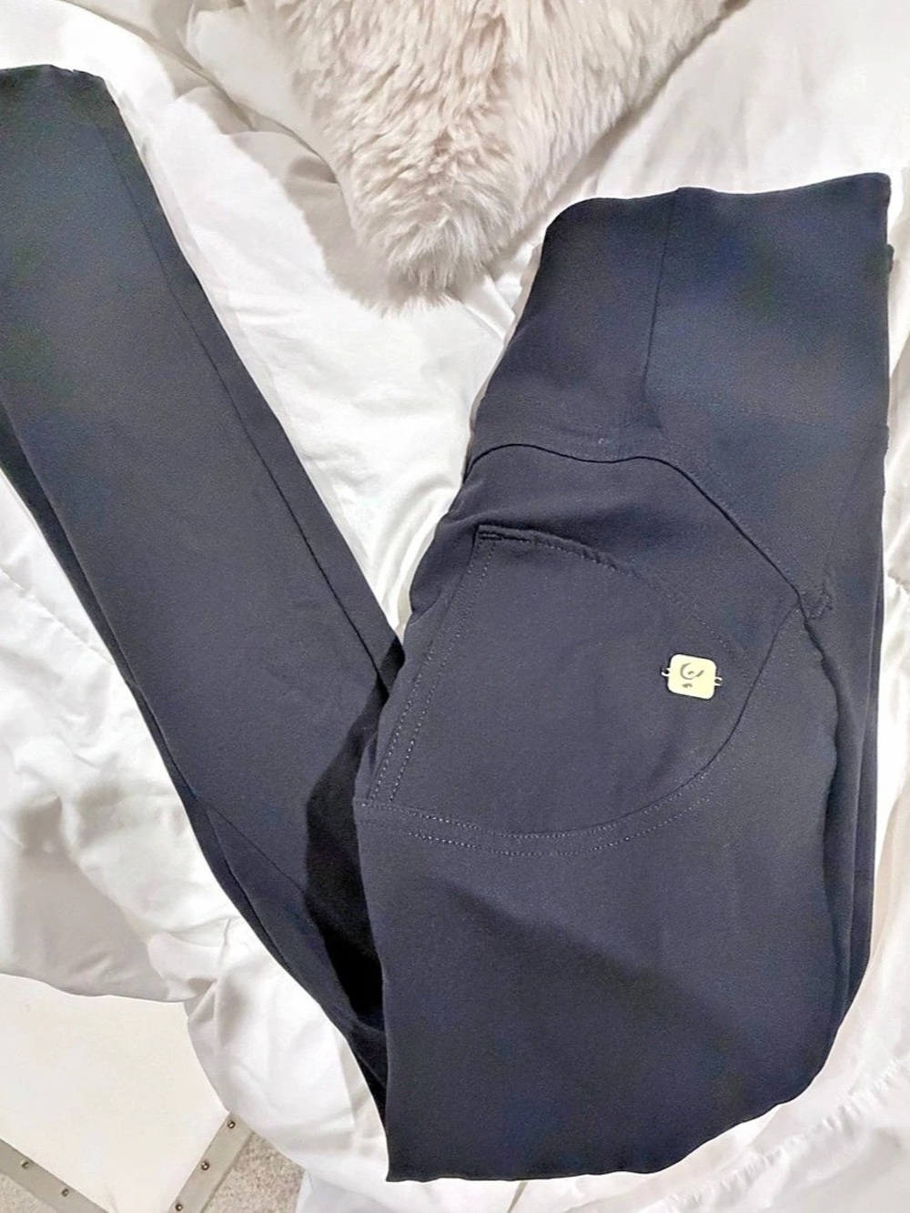 New - Freddy WR.UP High-Waisted Front Zip Shaping Pants Black - XS